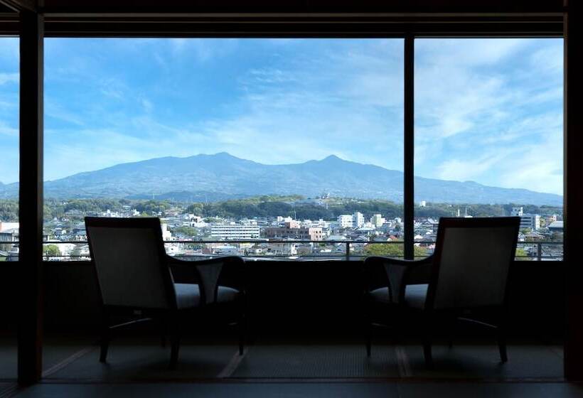 בית מלון כפרי Tsukasa Royal