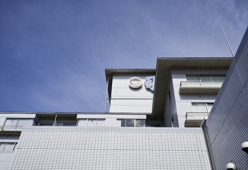 בית מלון כפרי Tsukasa Royal