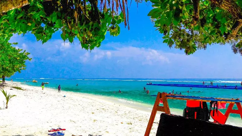 پانسیون Seasunbeach