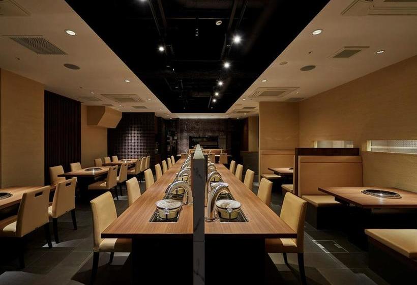 فندق Lub D Osaka Honmachi   Near Dotonbori & Next To Hommachi Station