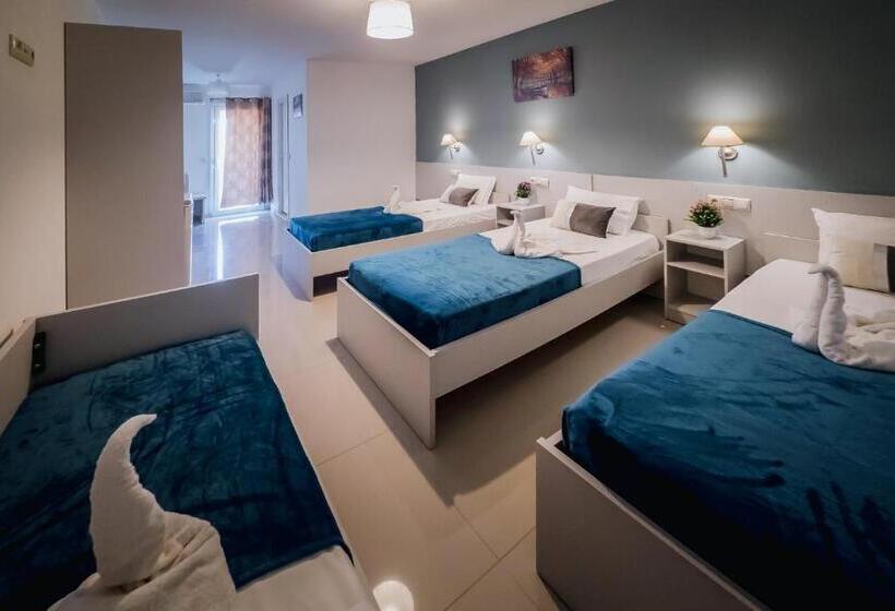 Cloud9 Hotel Shisha & Cocktail Bar Adults Only