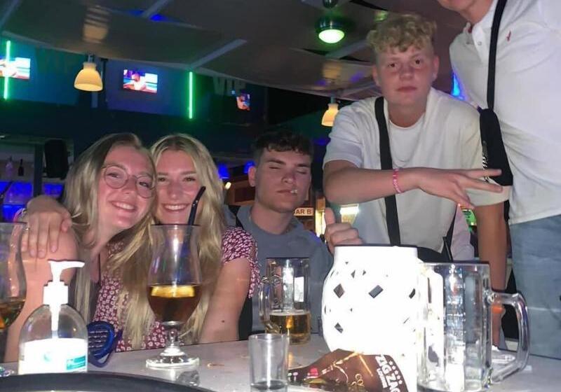 Cloud9 Hotel Shisha & Cocktail Bar Adults Only