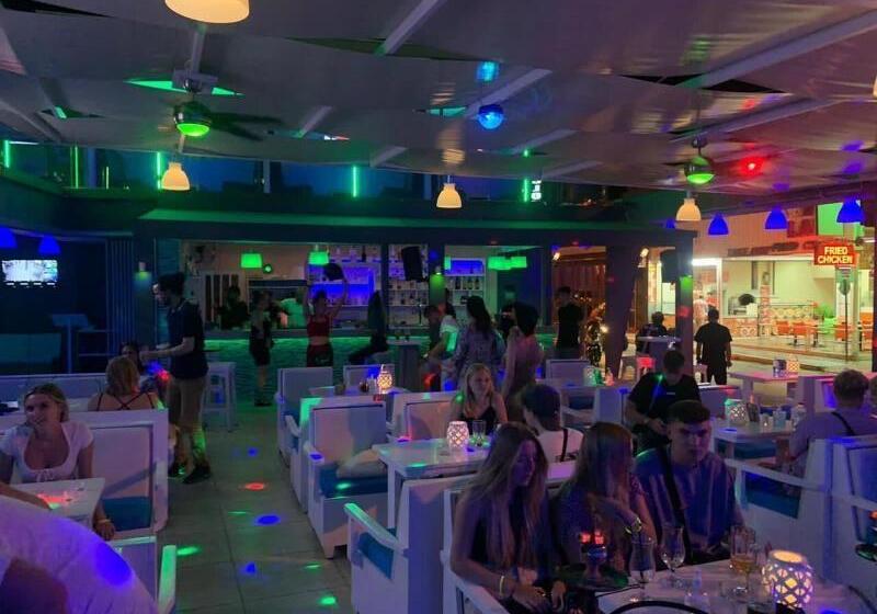 Cloud9 Hotel Shisha & Cocktail Bar Adults Only