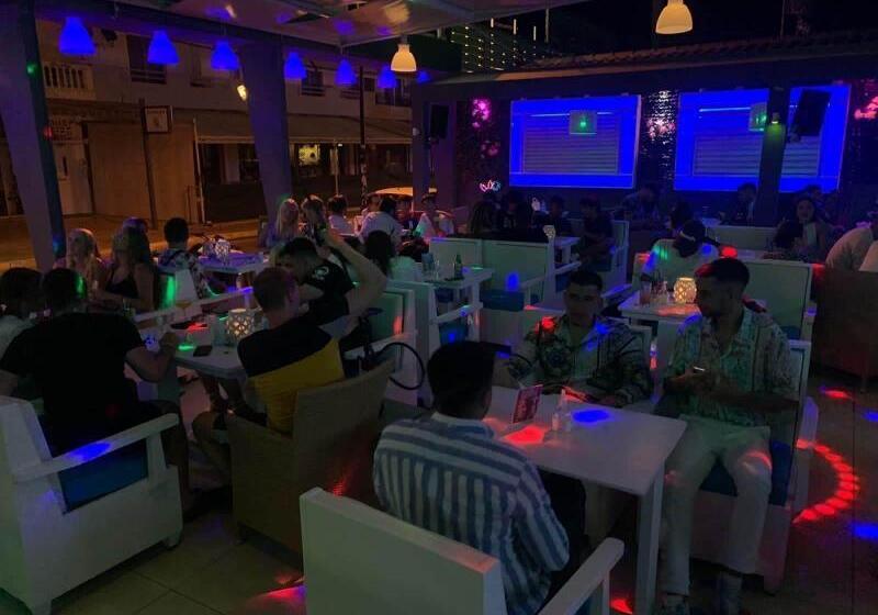 Cloud9 Hotel Shisha & Cocktail Bar Adults Only