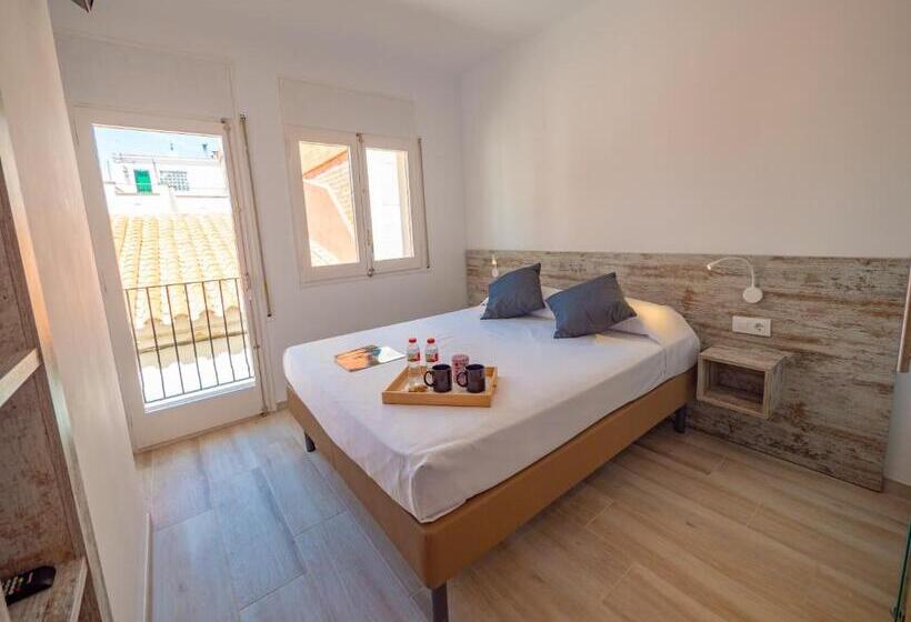 هتل Agi Gloria Rooms