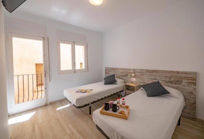 هتل Agi Gloria Rooms