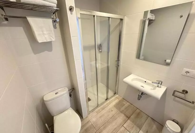 Hotelli Agi Gloria Rooms