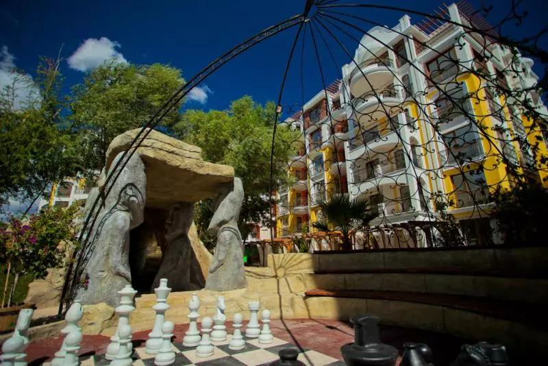 هتل Apartcomplex Harmony Suites