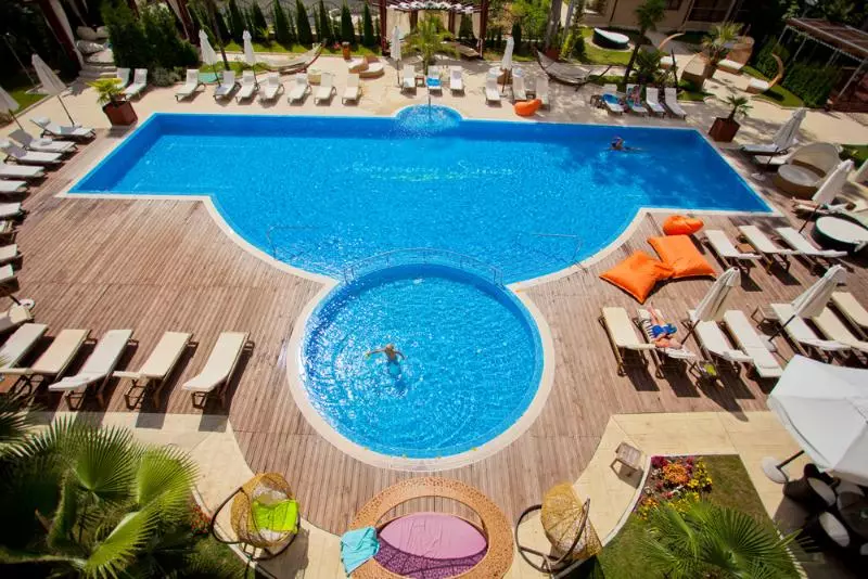 هتل Apartcomplex Harmony Suites