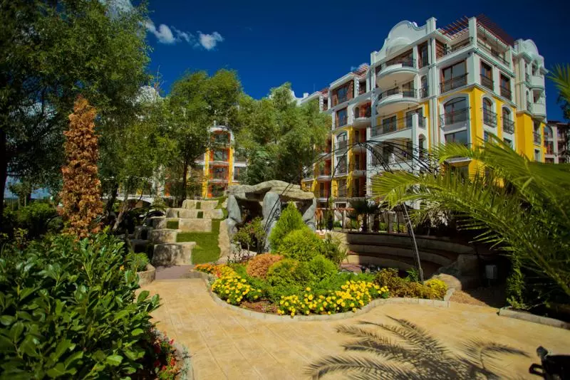 هتل Apartcomplex Harmony Suites