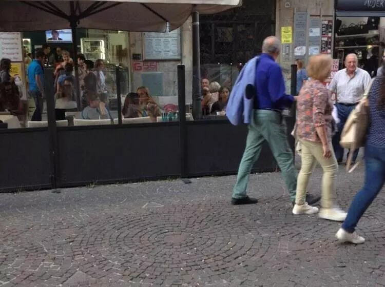 هتل B&b Sul Corso