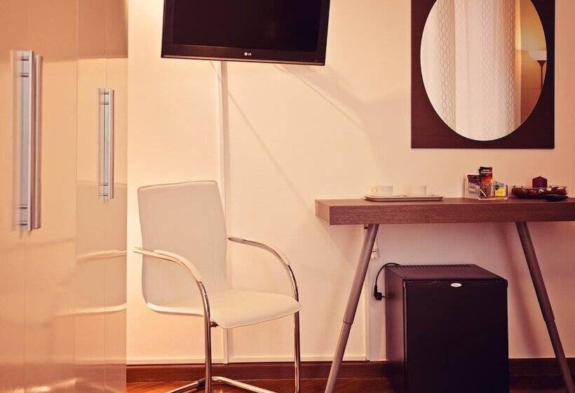 هتل B&b Sul Corso