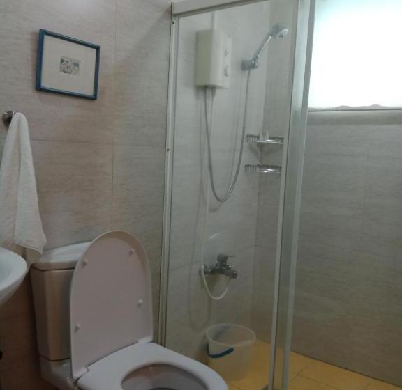 Hotel Bluewaves Beach House