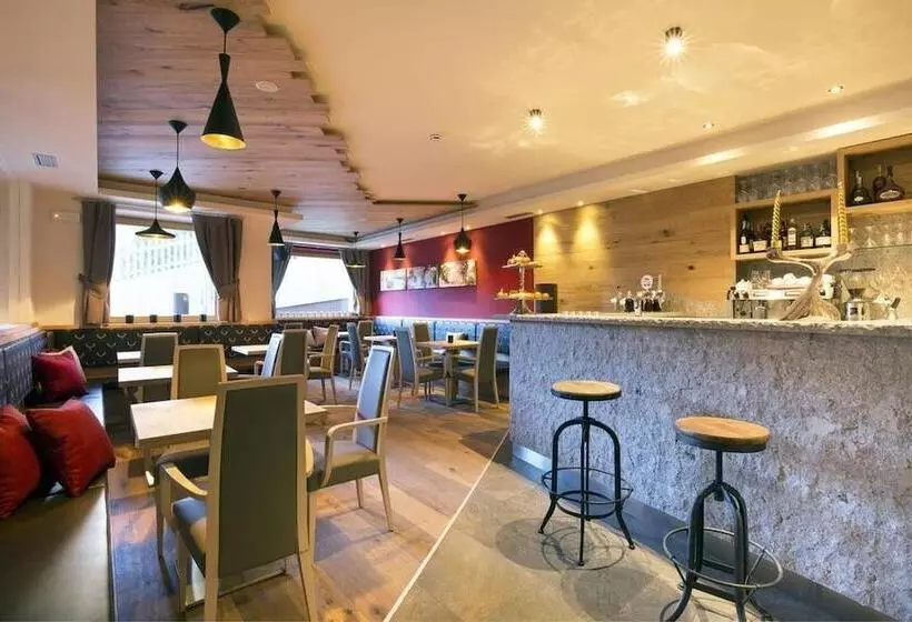 Hotelli Chalet Marcora