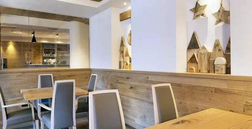 Hotelli Chalet Marcora