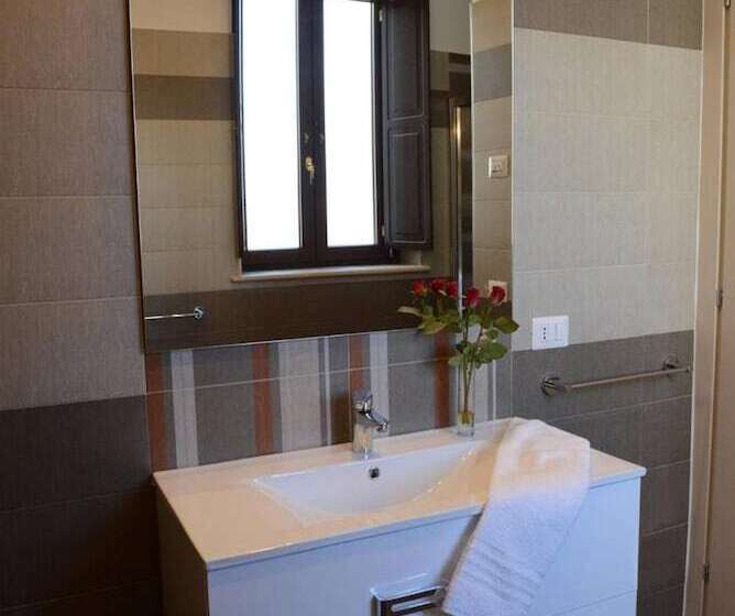 هتل Domus Antiqua Residence