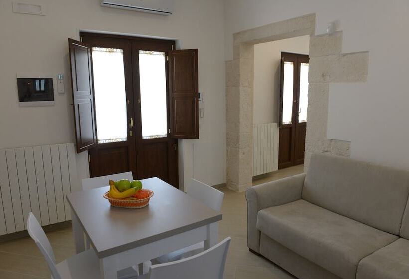 هتل Domus Antiqua Residence