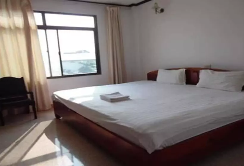 ホテル Friendship