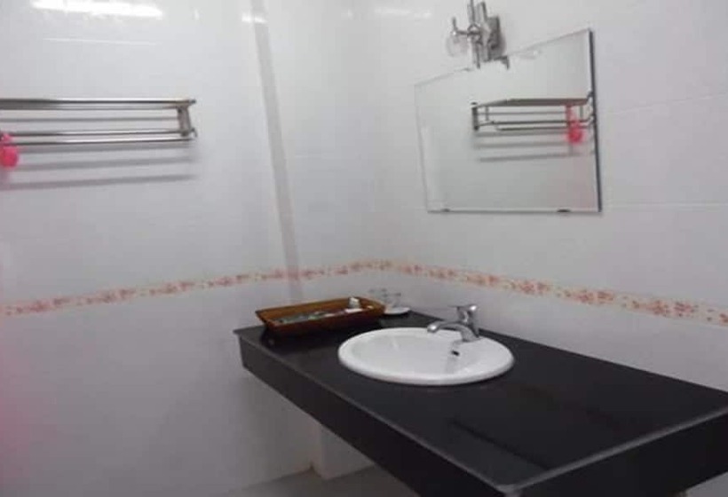 Отель Friendship