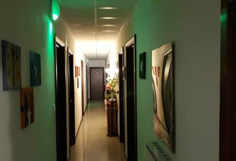 هتل Houston Livorno   Struttura Esclusivamente Turistica   Not For Business Or Workers