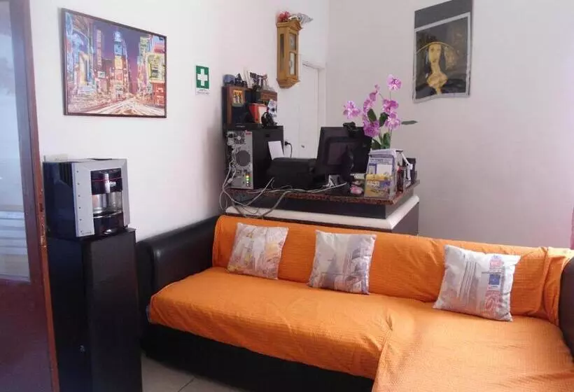 هتل Houston Livorno   Struttura Esclusivamente Turistica   Not For Business Or Workers