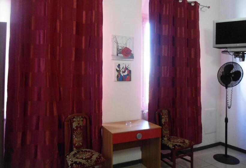 هتل Houston Livorno   Struttura Esclusivamente Turistica   Not For Business Or Workers