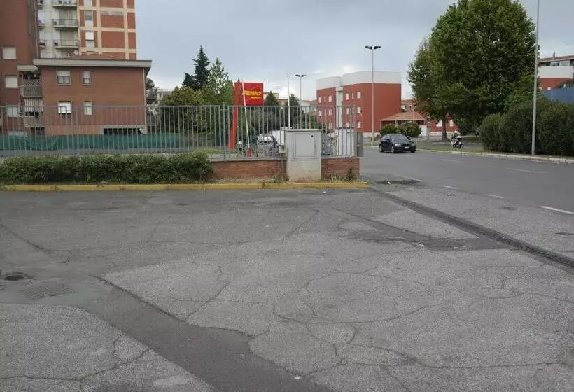 هتل Houston Livorno   Struttura Esclusivamente Turistica   Not For Business Or Workers