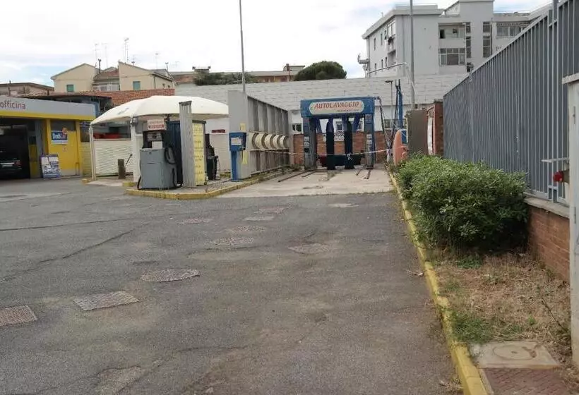 هتل Houston Livorno   Struttura Esclusivamente Turistica   Not For Business Or Workers