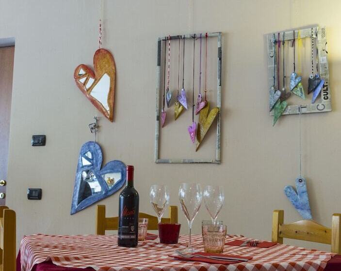 هتل Il Rio Di Vorno