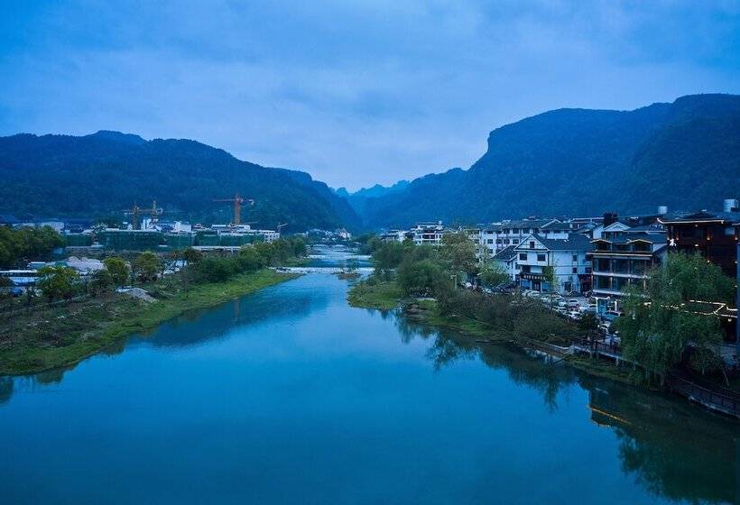 فندق Lee S Boutique Resort