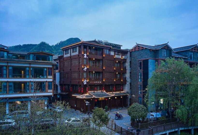 فندق Lee S Boutique Resort