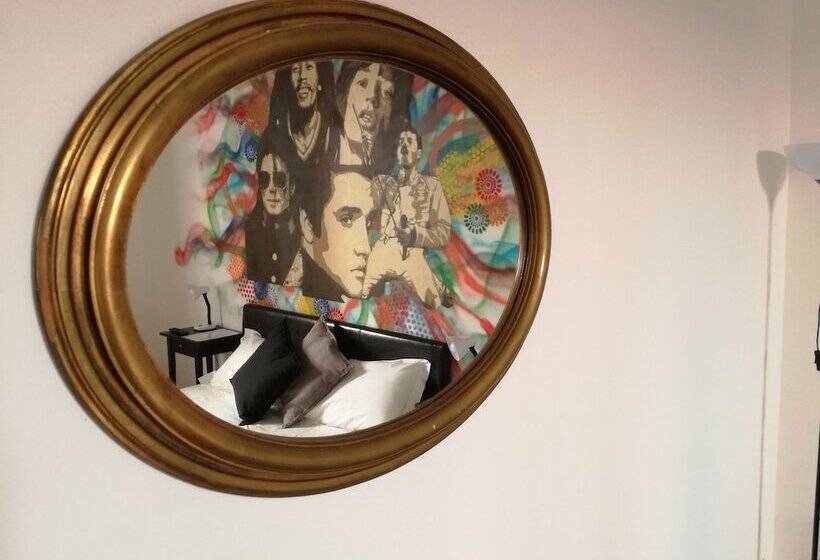 Otel Leone X Genova Affittacamere