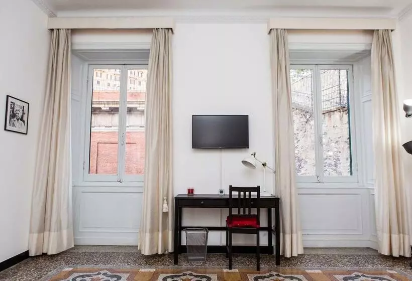 هتل Leone X Genova Affittacamere