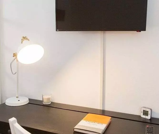 هتل Leone X Genova Affittacamere