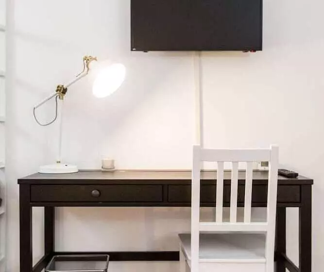 هتل Leone X Genova Affittacamere