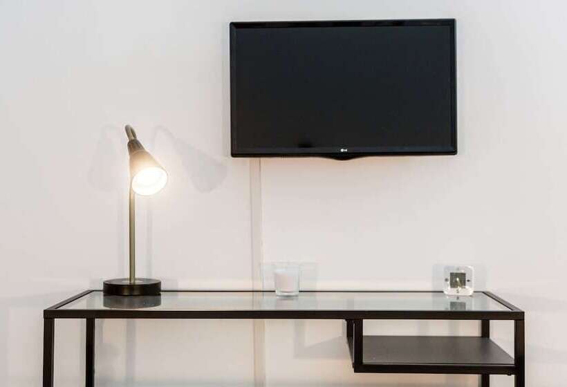 Otel Leone X Genova Affittacamere