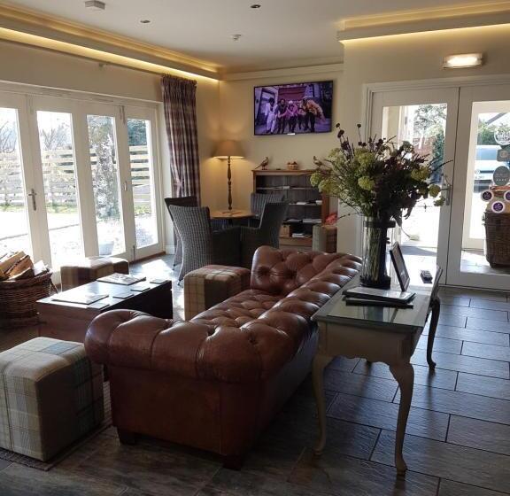 ホテル Loch Ness Guest House