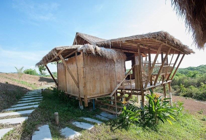 Отель Phuree Hut