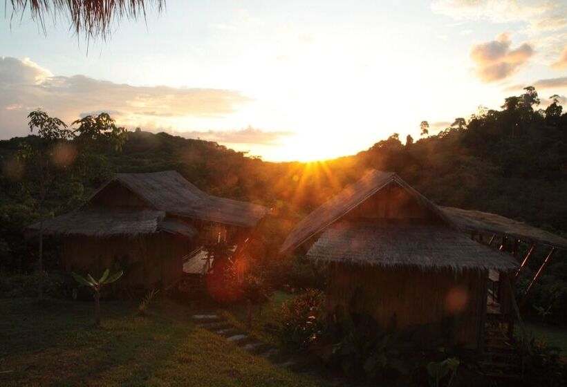 Отель Phuree Hut