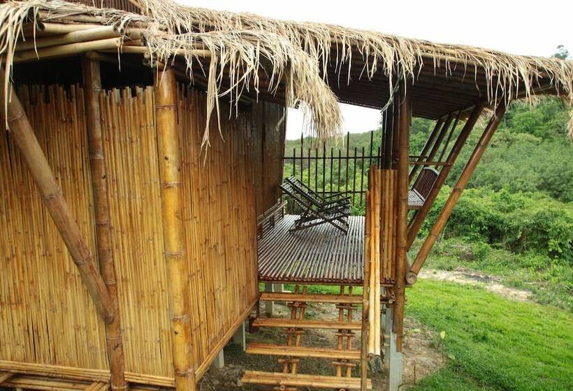 Отель Phuree Hut