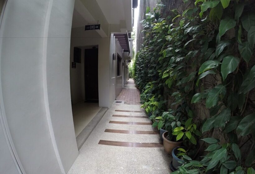 酒店 Residencia Boracay