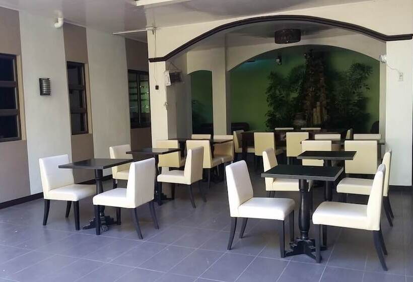 酒店 Residencia Boracay