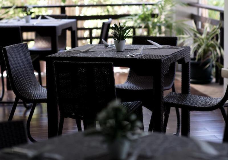 酒店 Residencia Boracay