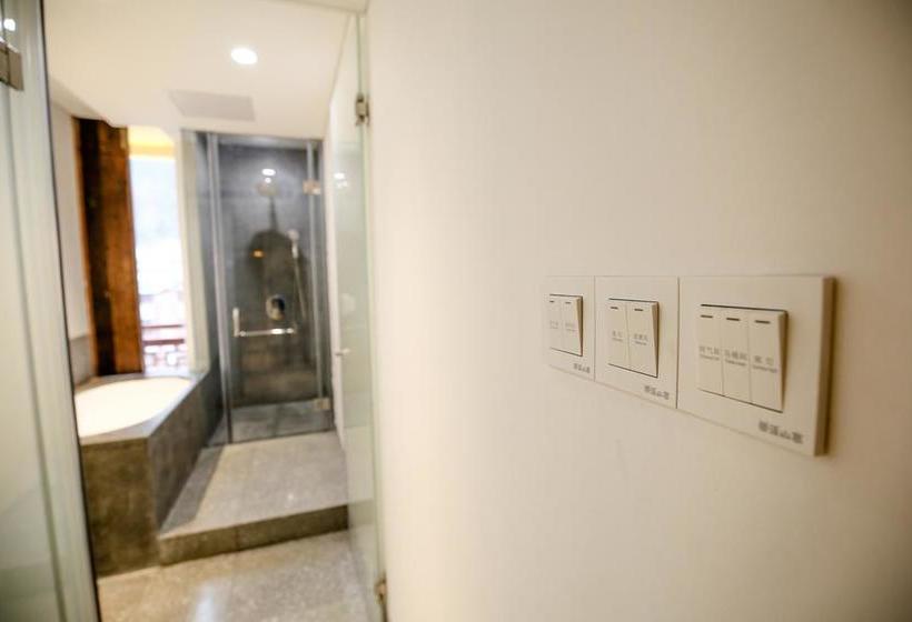 בית מלון כפרי Suoxishanju Light Luxury Resort