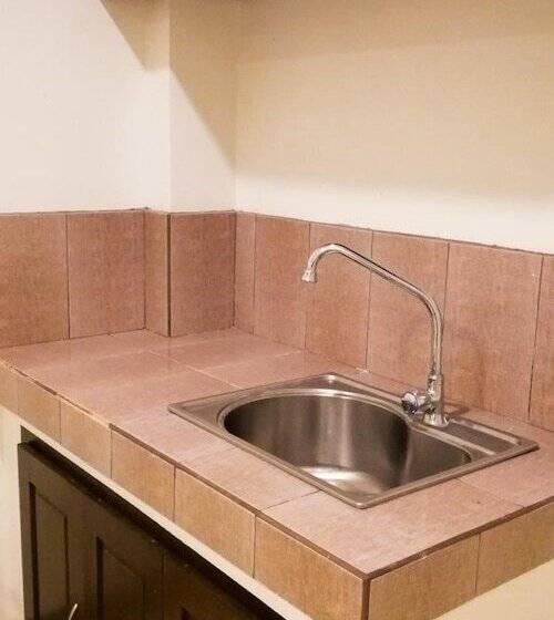 בית מלון כפרי Veranda Residence Inn