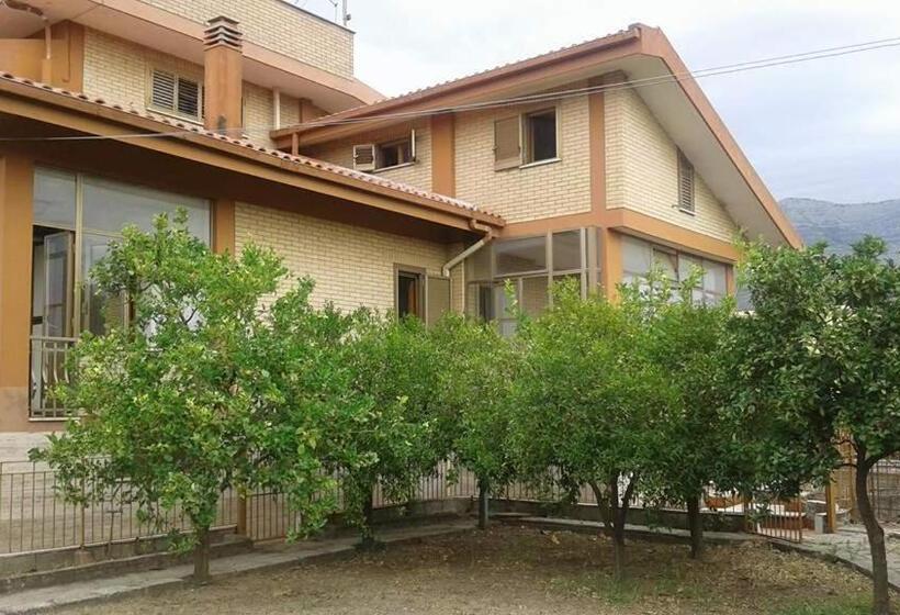 هتل Villa Lucia Affitta Camere