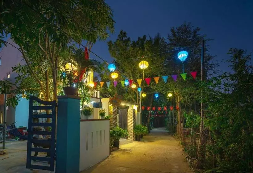 هتل Np Homestay