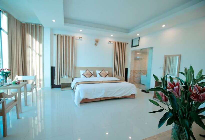 Anova Airport Hotel   Convenient & Friendly