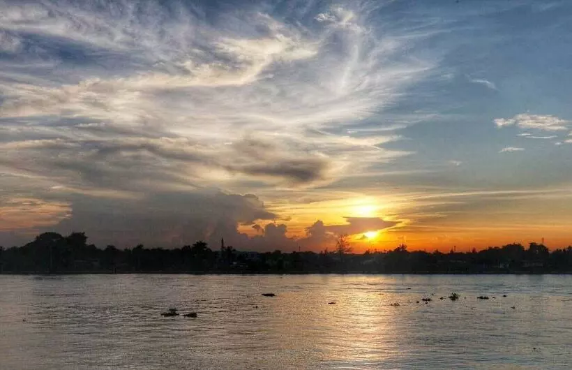 ホテル Baanthanamnont
