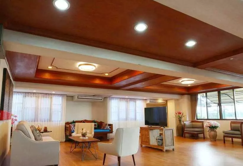 ホテル Baanthanamnont